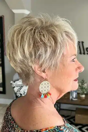Long Blonde Pixie With Gentle Movement