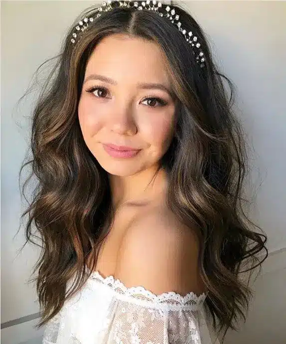 Relaxed Waves — wedding hairstyles for brides with long hair