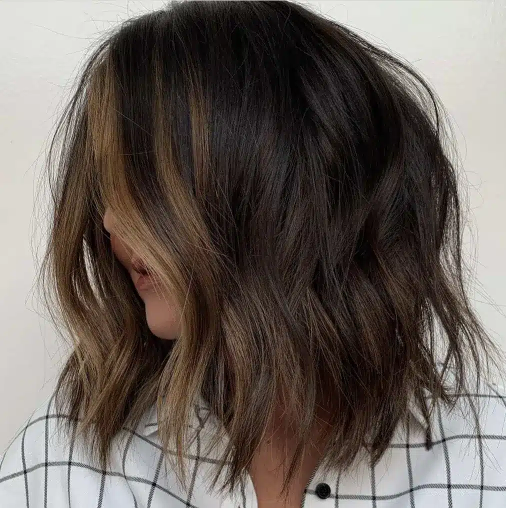 Money piece highlights on a short cut, among the 35 short brown hairstyles you'll be seeing everywhere
