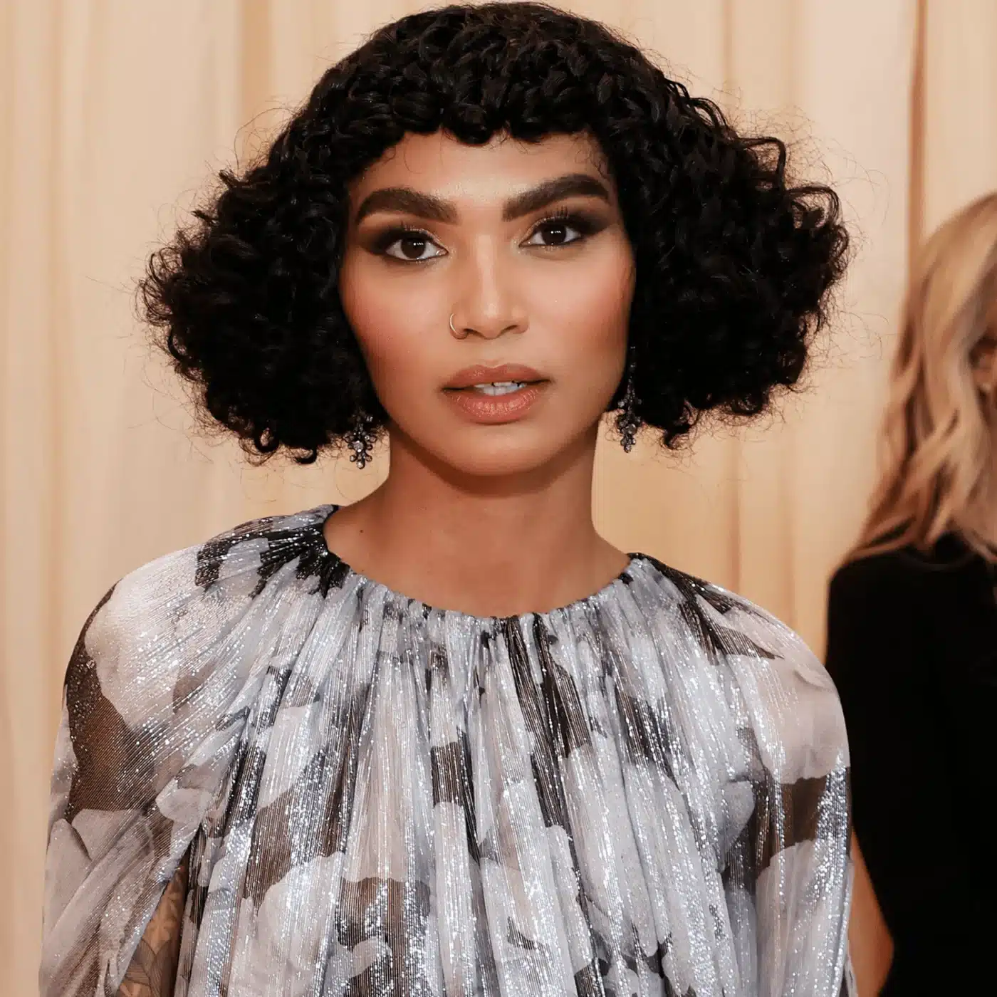 23 curly bob ideas that will convince you to go short this spring 12