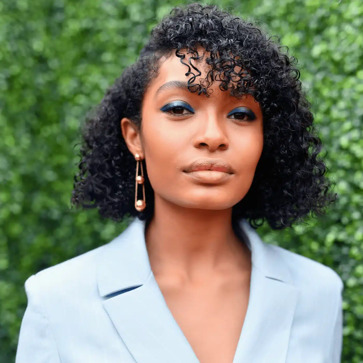 23 curly bob ideas that will convince you to go short this spring 14