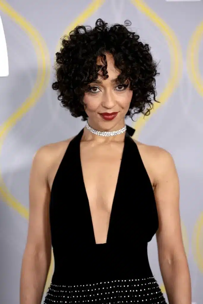 23 curly bob ideas that will convince you to go short this spring 15