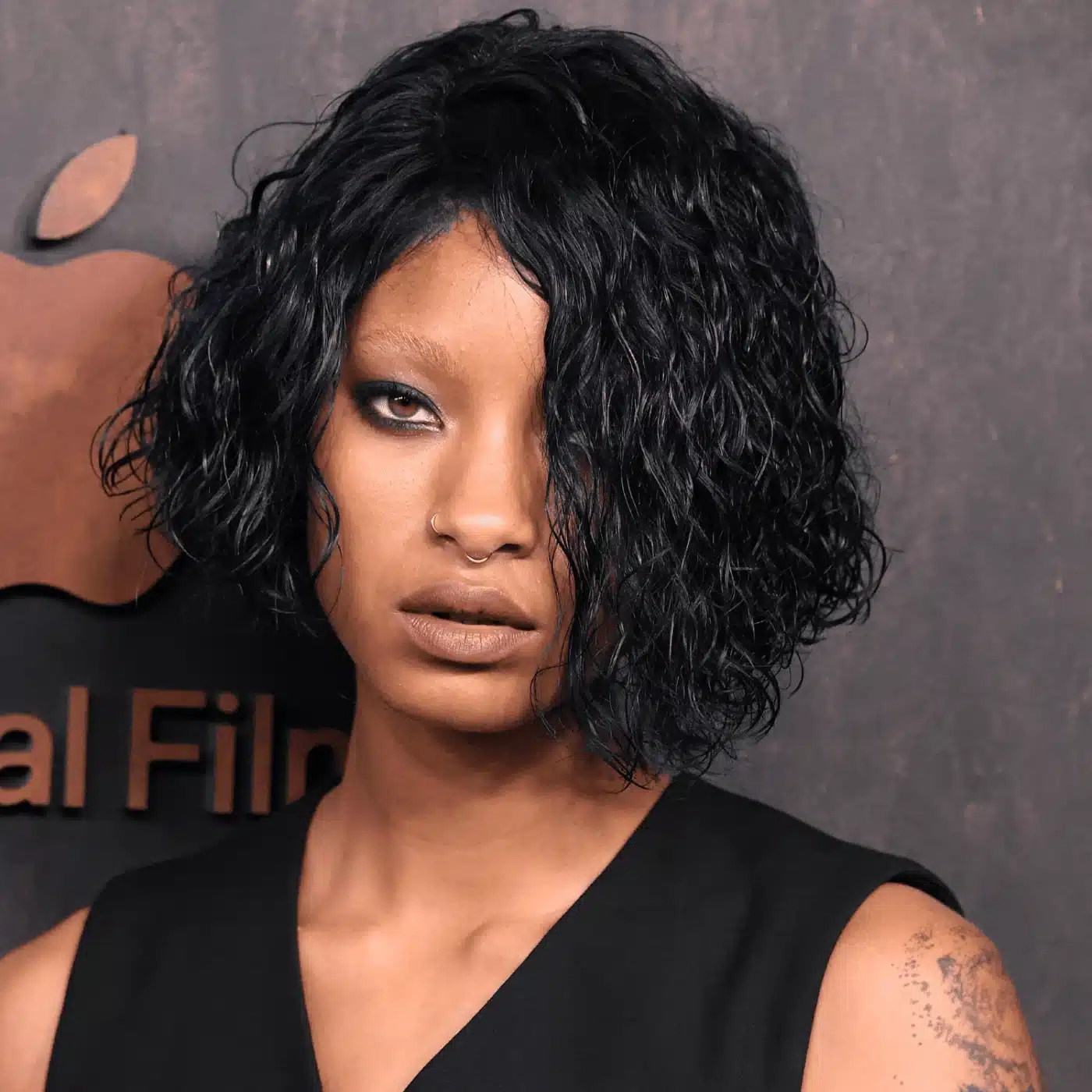 23 curly bob ideas that will convince you to go short this spring 16