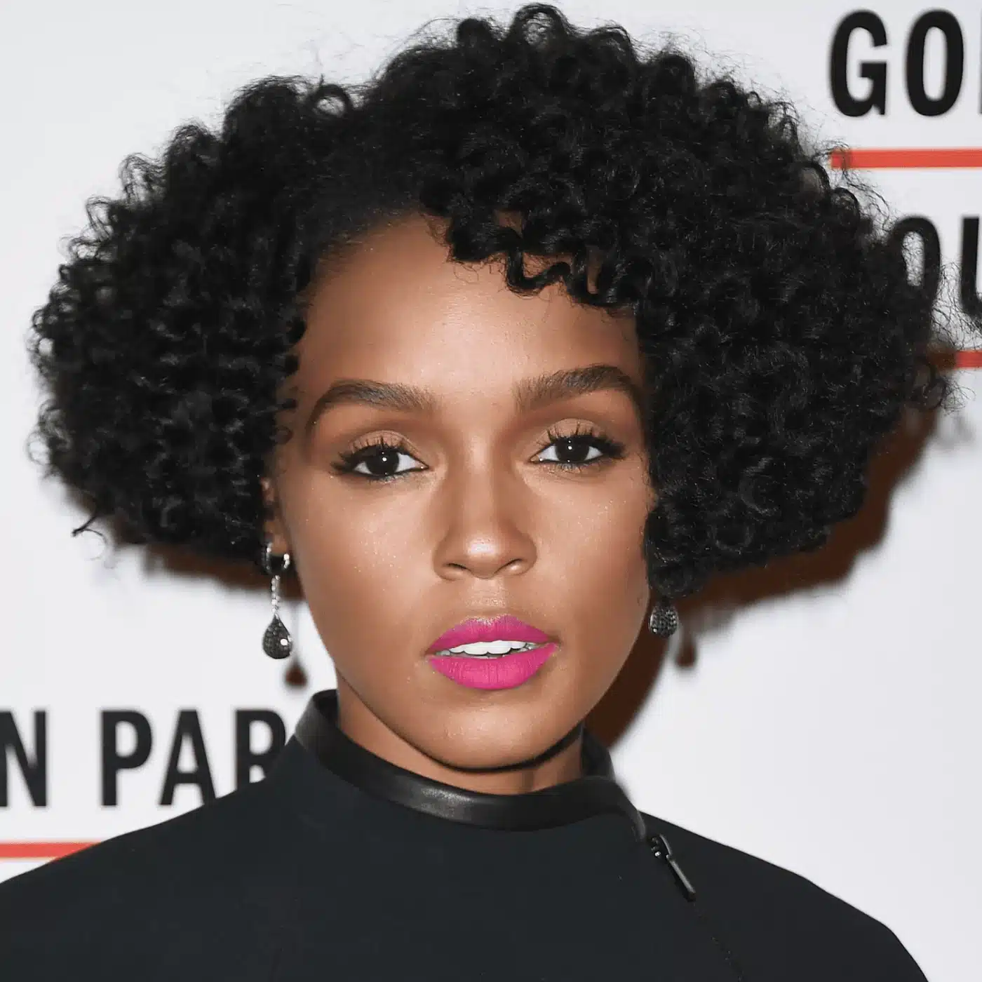 23 curly bob ideas that will convince you to go short this spring 17