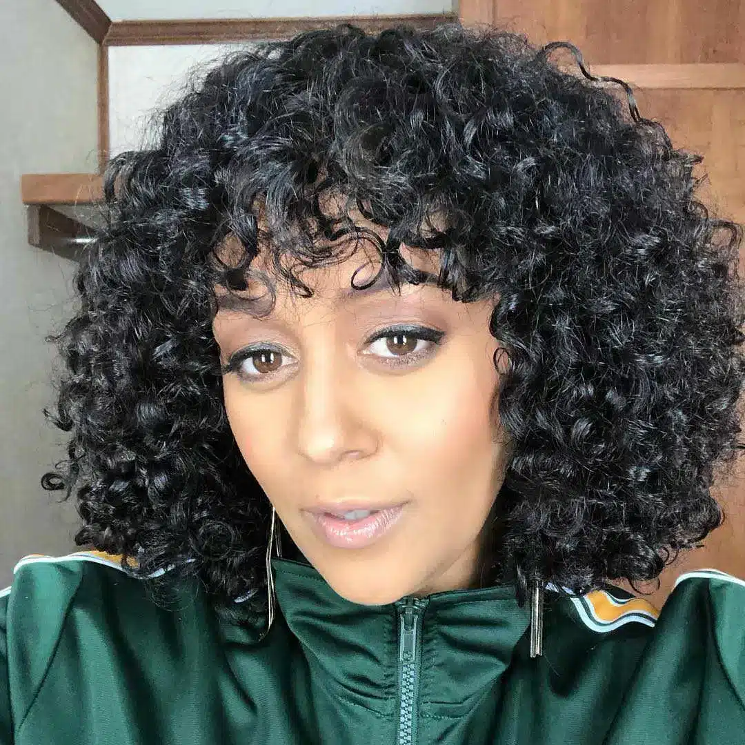 23 curly bob ideas that will convince you to go short this spring 4