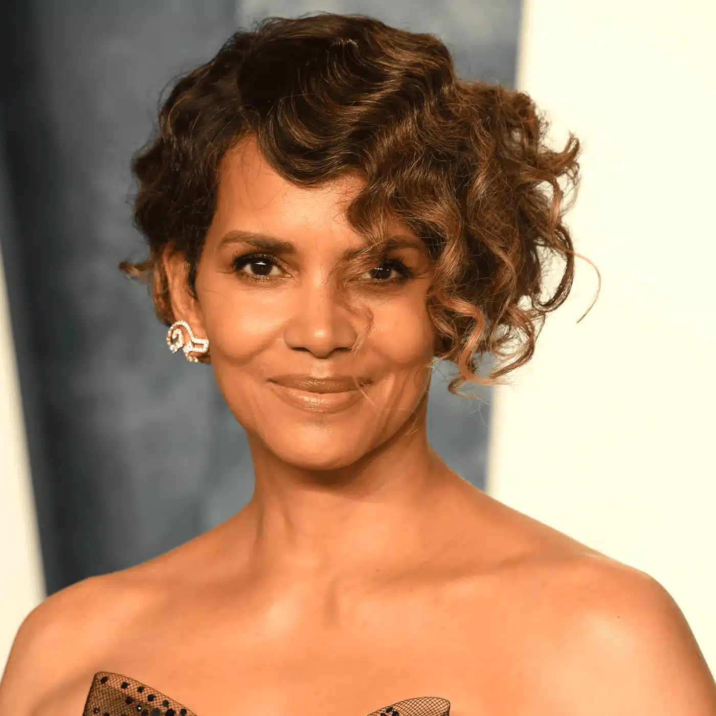 23 curly bob ideas that will convince you to go short this spring 9
