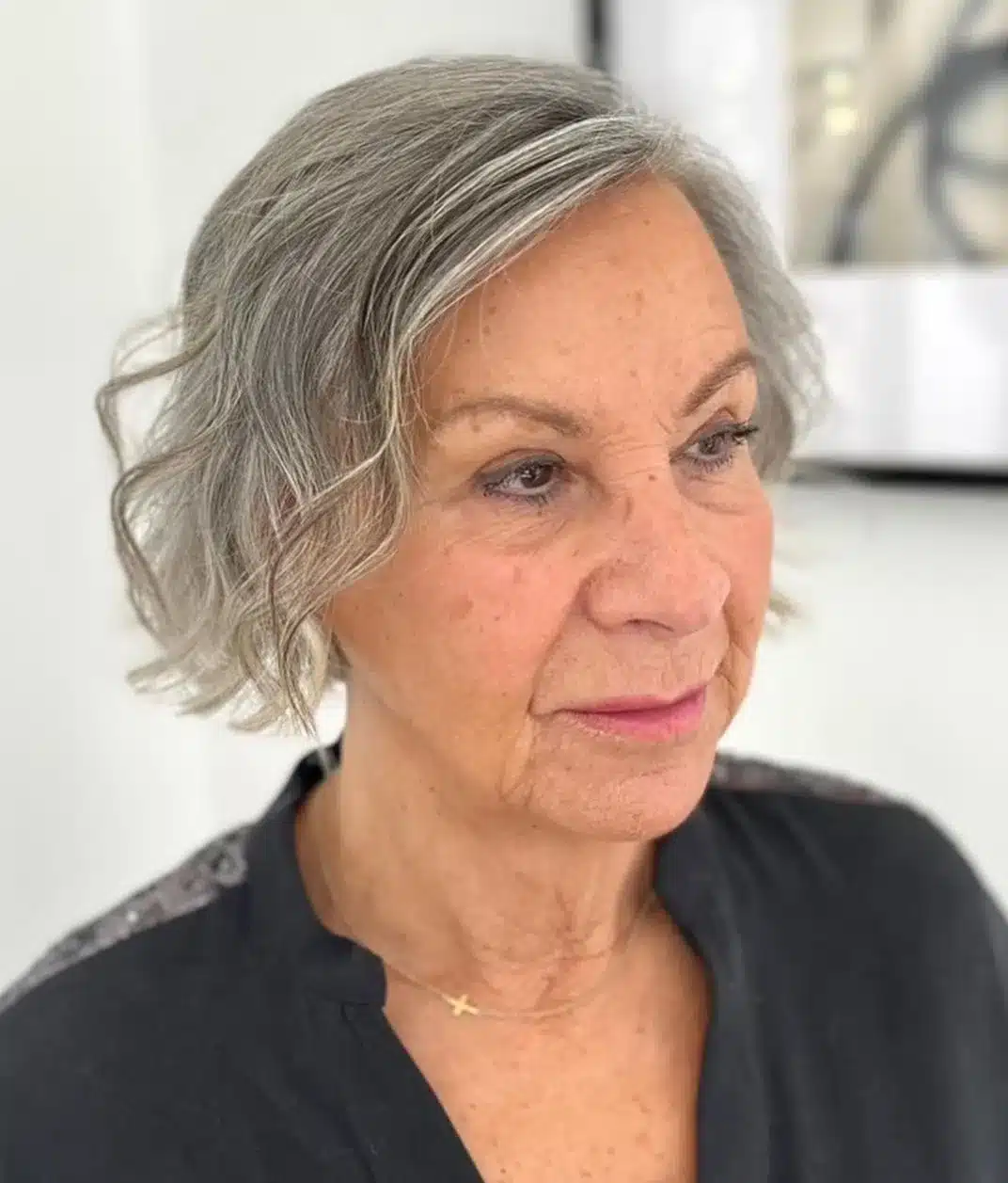 30 Trendiest Bob Haircuts for Older Women 5 Short bob hairstyle for older women with thin hair
