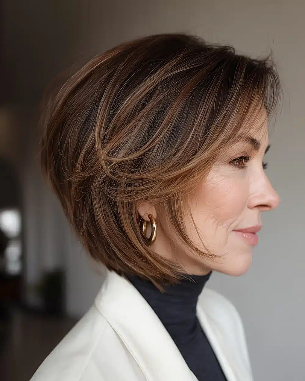 55 modern layered bob haircuts for women over 50 to take years off 11