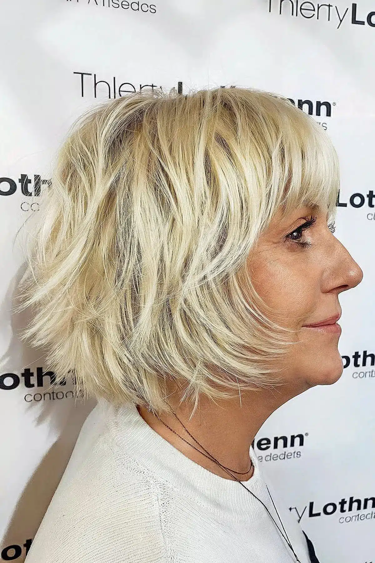 55 modern layered bob haircuts for women over 50 to take years off 15