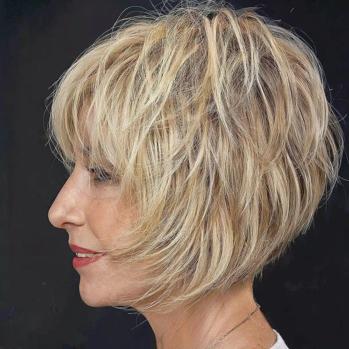 55 modern layered bob haircuts for women over 50 to take years off 20