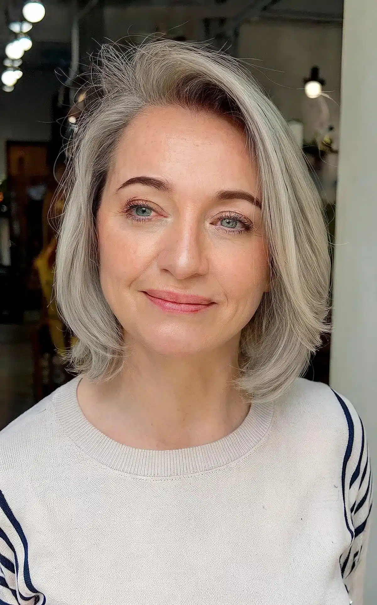 55 modern layered bob haircuts for women over 50 to take years off 32